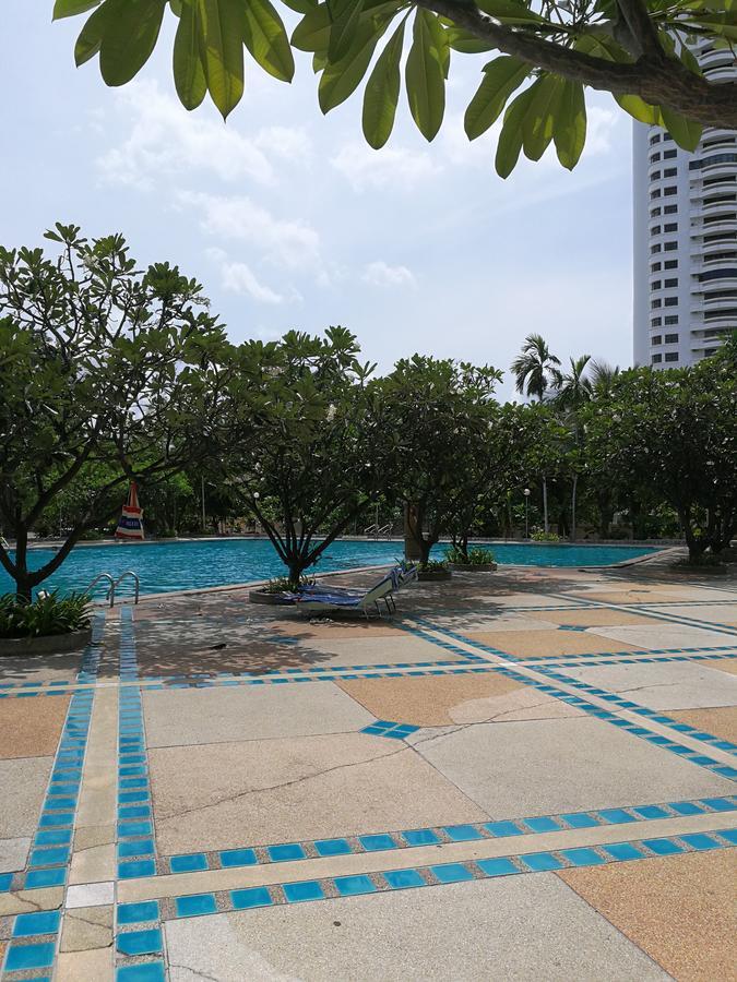 Studio View Talay 5C Pattaya Exterior foto