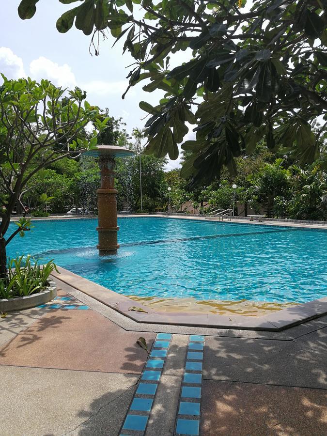 Studio View Talay 5C Pattaya Exterior foto